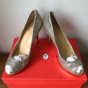 Ivanka Trump Maggie 2 Gold Silver Peep Toe Heels